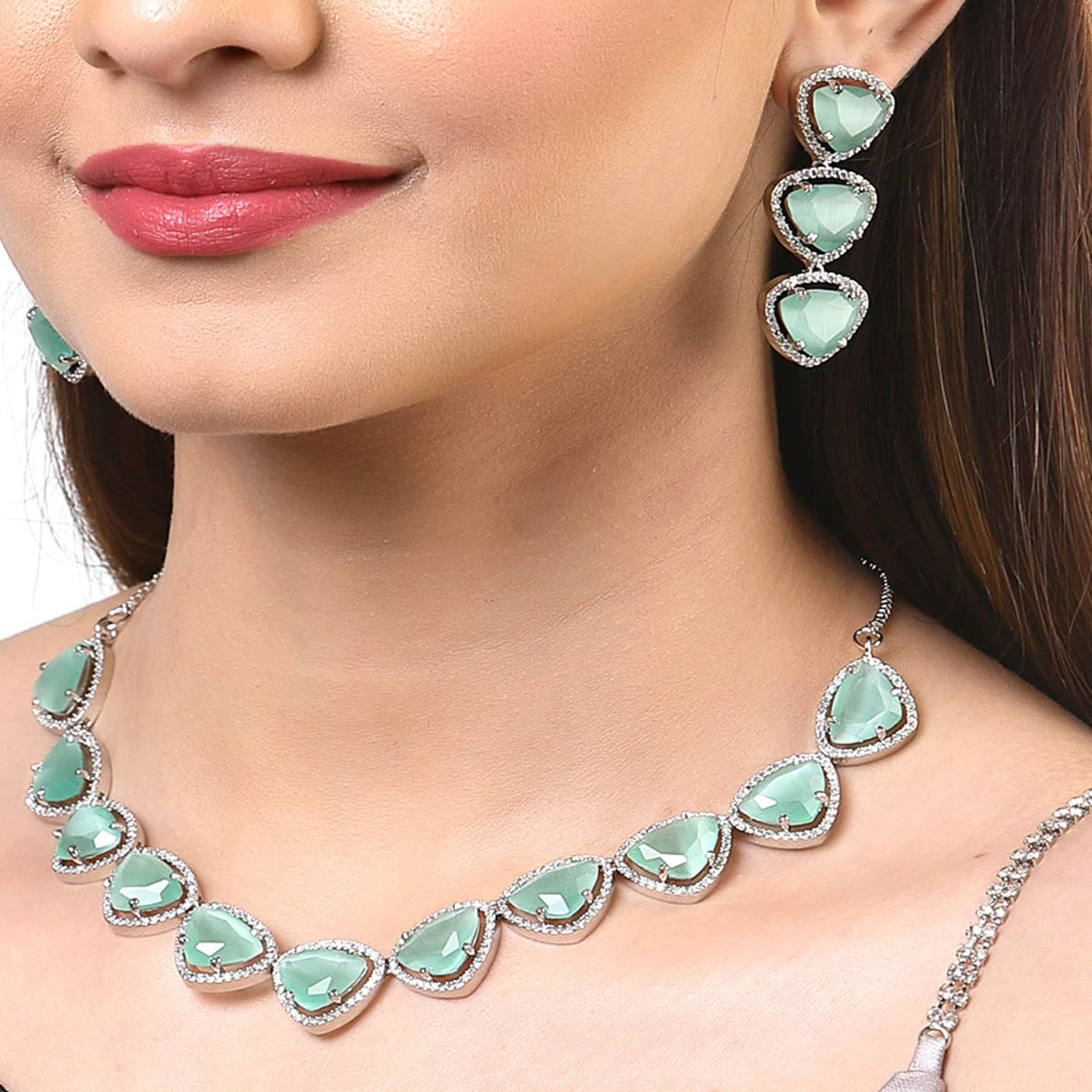 Luxury & Fashionable Triangular Shaped AD Neck Set